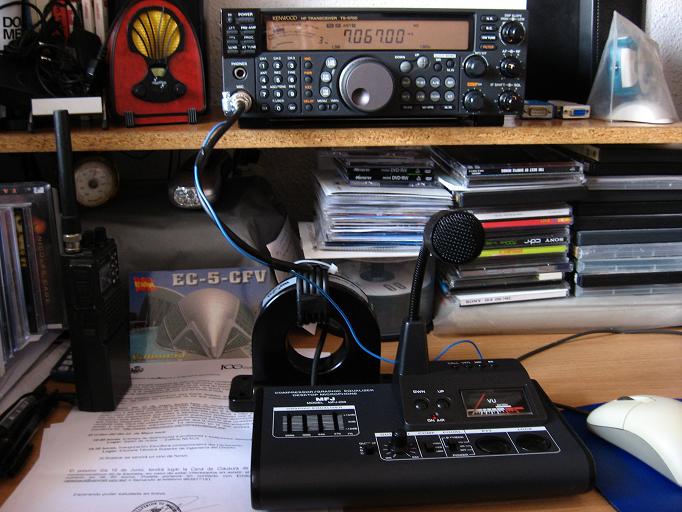 Micro de base MFJ 299